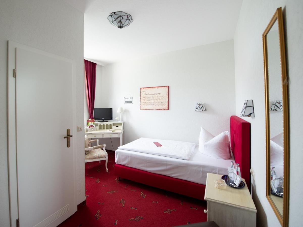 Hotel Zum Vetter Finsterwalde Εξωτερικό φωτογραφία